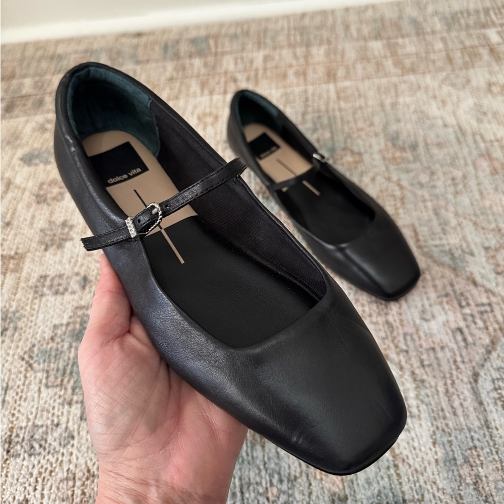 Dolce Vita Reyes Black Mary Jane’s Flats Women’s 7